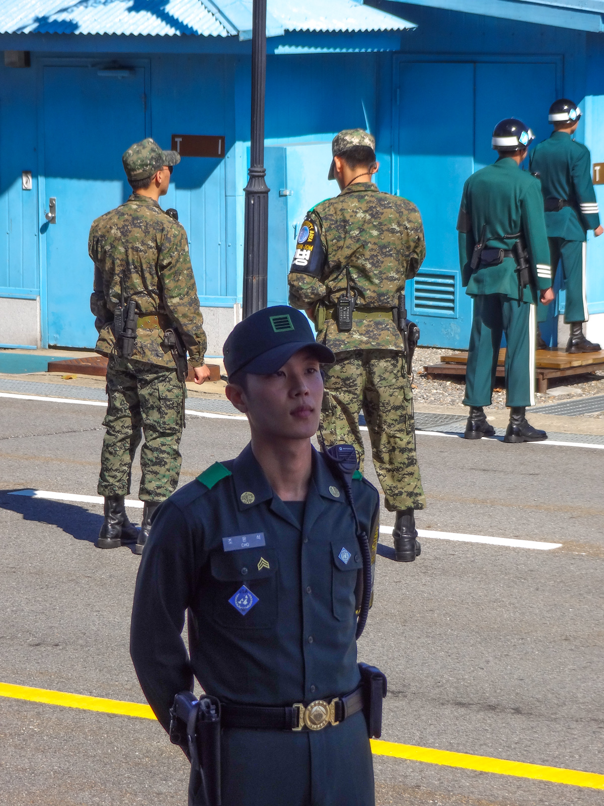 korean-guards-dmz