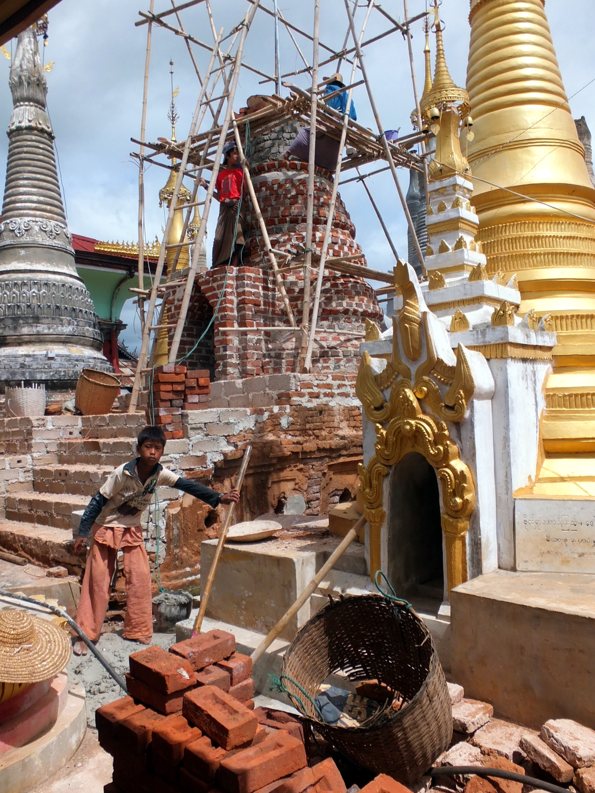 stupa-restoration-inn-thein-paya