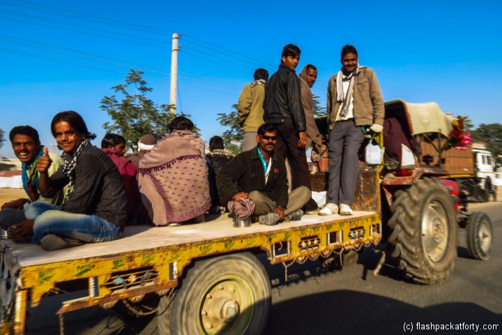tractor-transport-mandawa-india