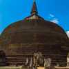 polonnaruwa-stupa-brick