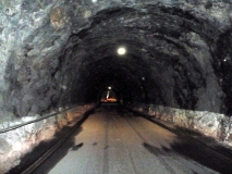 homer-tunnel-inside-eeeeek