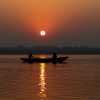 varanasi-sunrise-with-boat