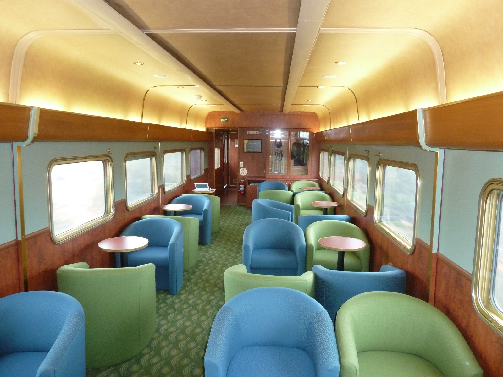 The Gum Tree Lounge on the Ghan