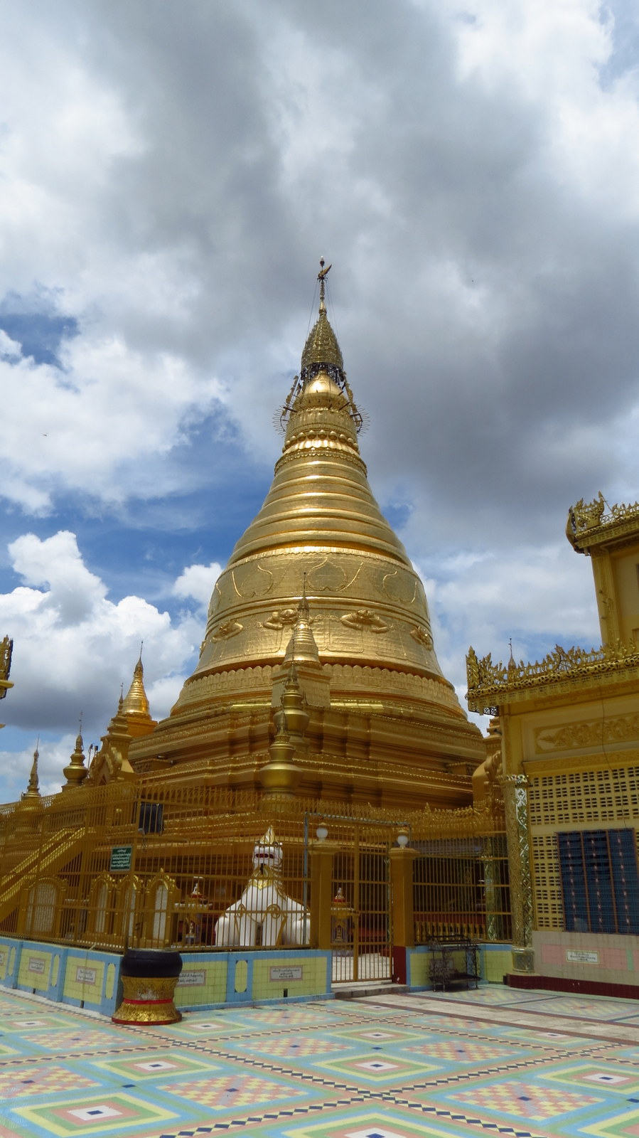 sagaing-hill-stupa