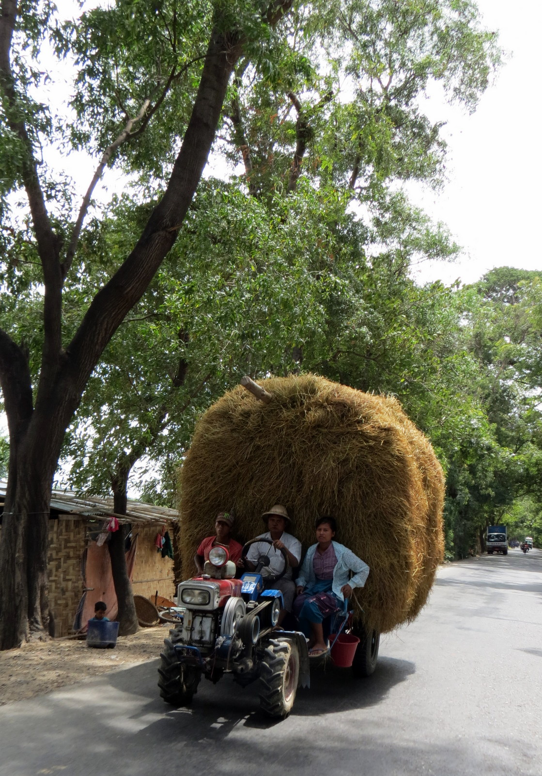 straw-cart-amarapura
