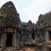 inner-courtyard-angkor-temples