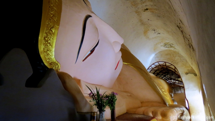 sleeping-buddha-bagan