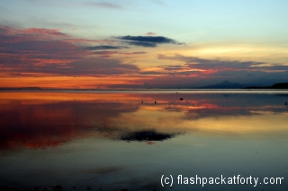 sunset-reflection-gili-air