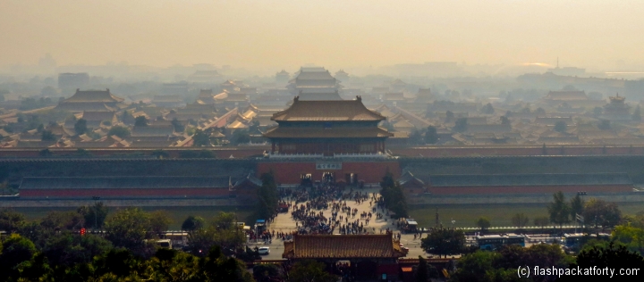 forbidden-city-wall-from-lingshan