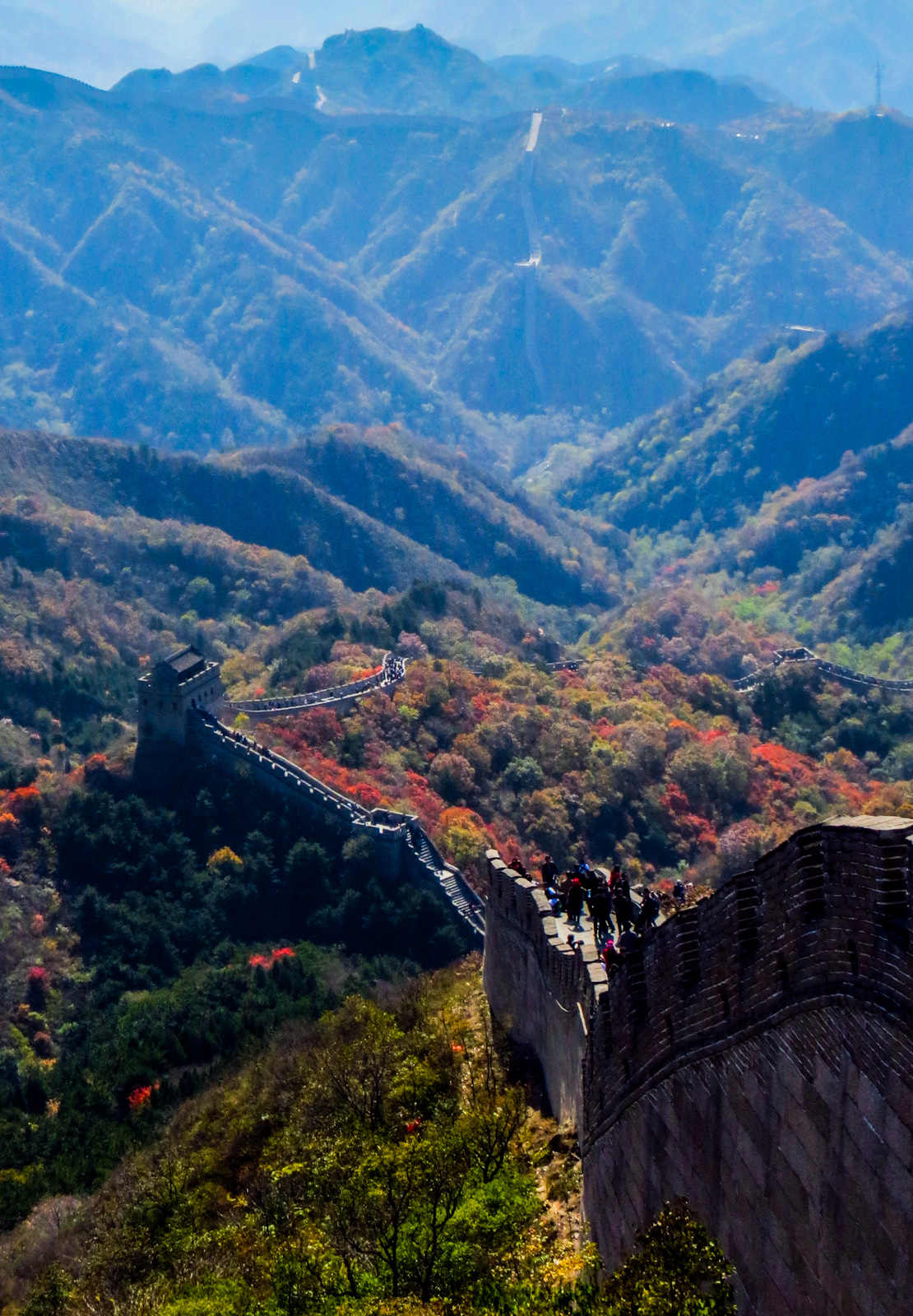 great-wall-of-china-badaling-wall-in-autumn