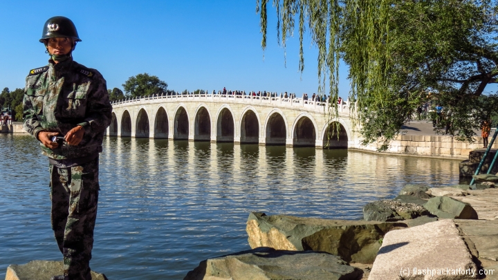 soldier-and-bridge-summer-palace-beijing