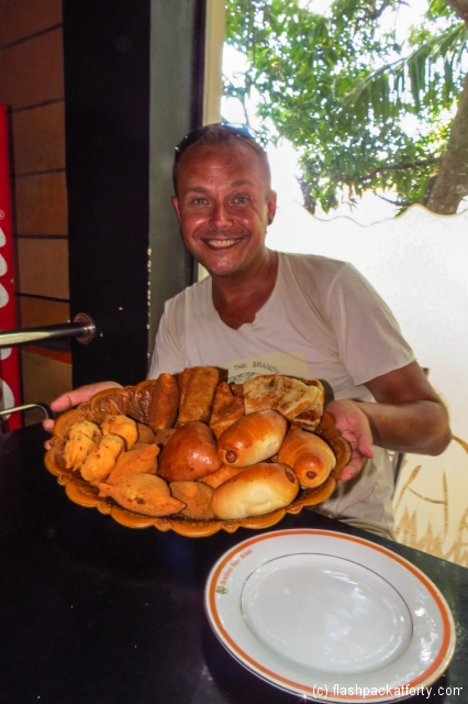 short-eats-feast-dambulla