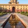 government-buildings-and-water-delhi