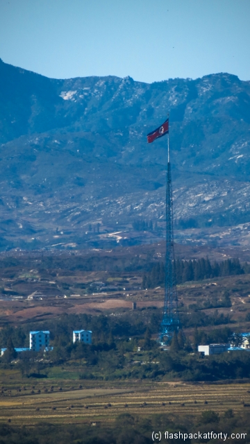 odusan-observation-point-north-korean-flag