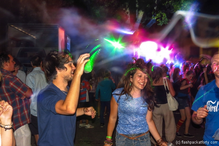 dancing-at-the-ceret-feria