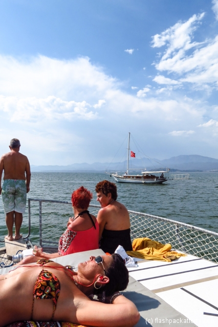 lazing-on-boa-fethiye