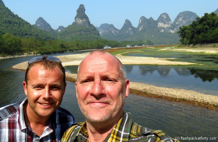 river-li-flashpackers-china