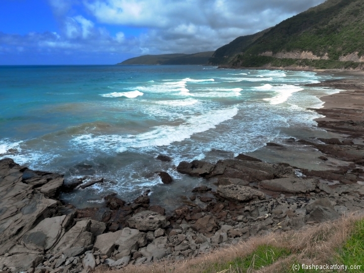 gor-rocks-foreground