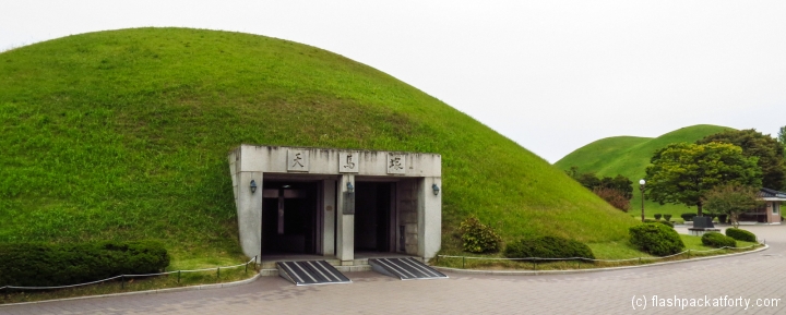 cheonmachong-tomb-entrance