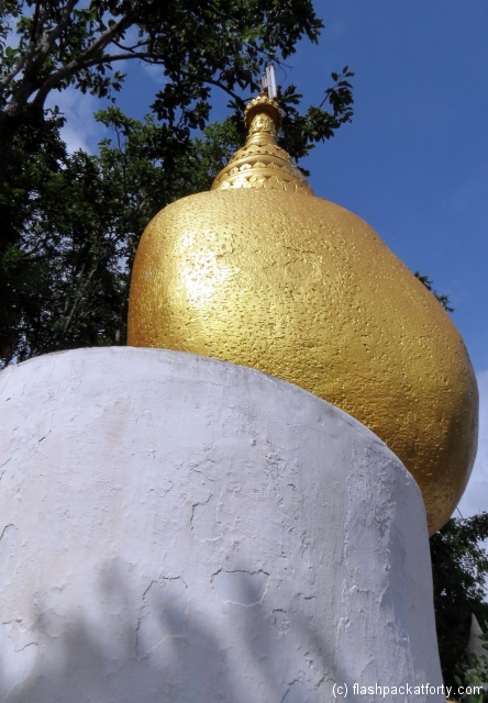 maing-thauk-monastery-rock-stupa