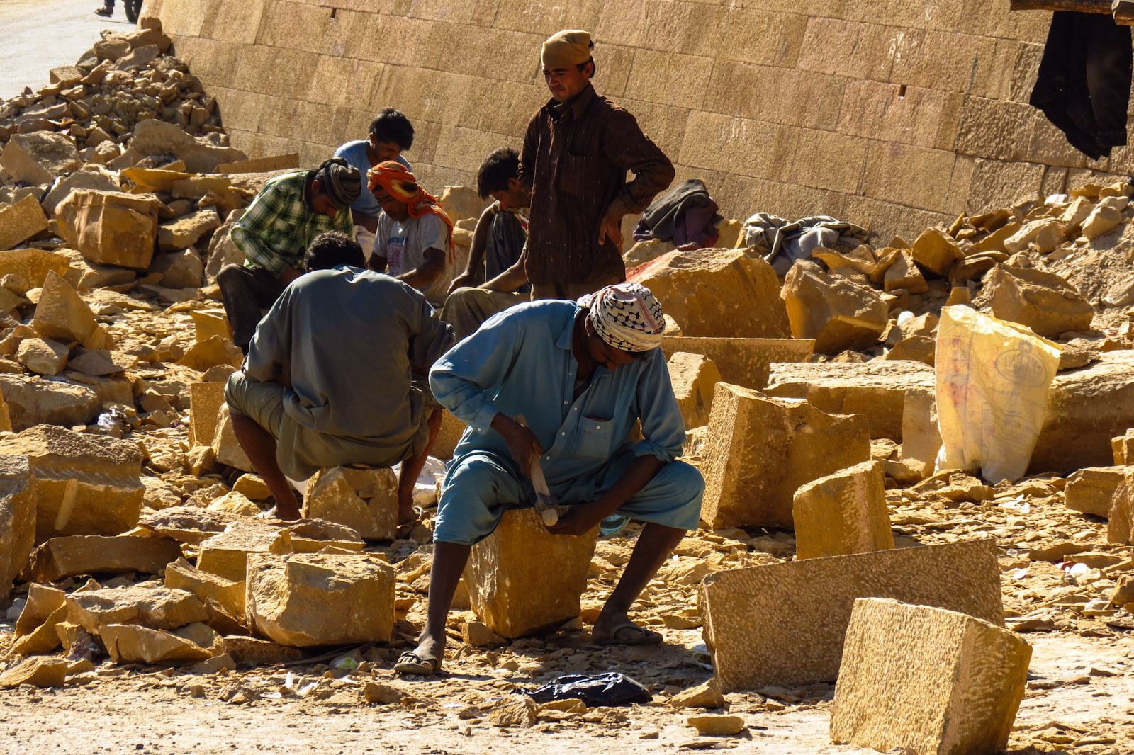 stone-repair-jaisalmer-fort