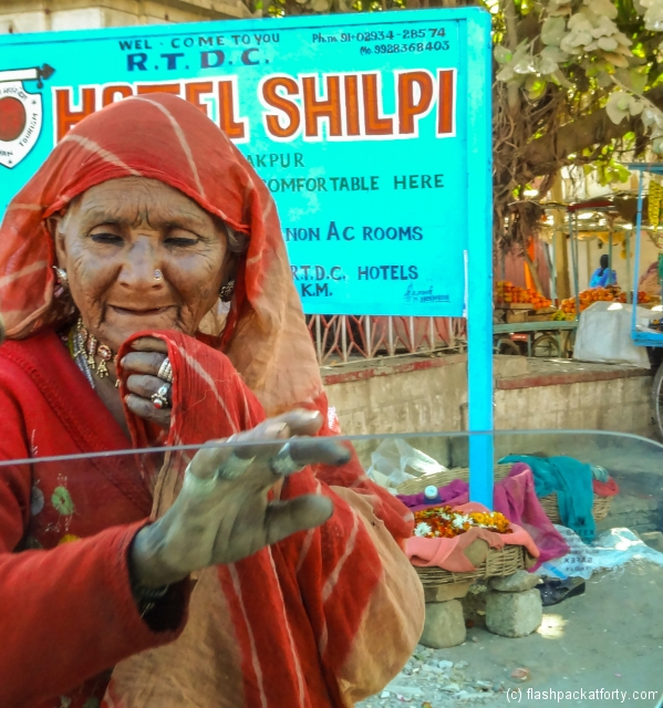 old-woman-beggar-jodphur