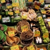 kanazawa-fish-market-vegetable-staff