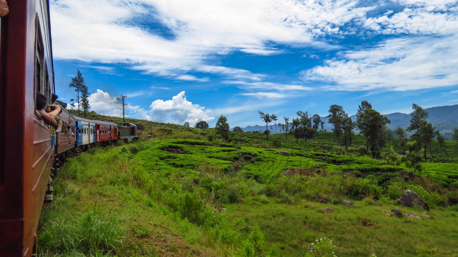 Train from Kandy to Ella via Nuwara Eliya Flashpacking Travel Blog