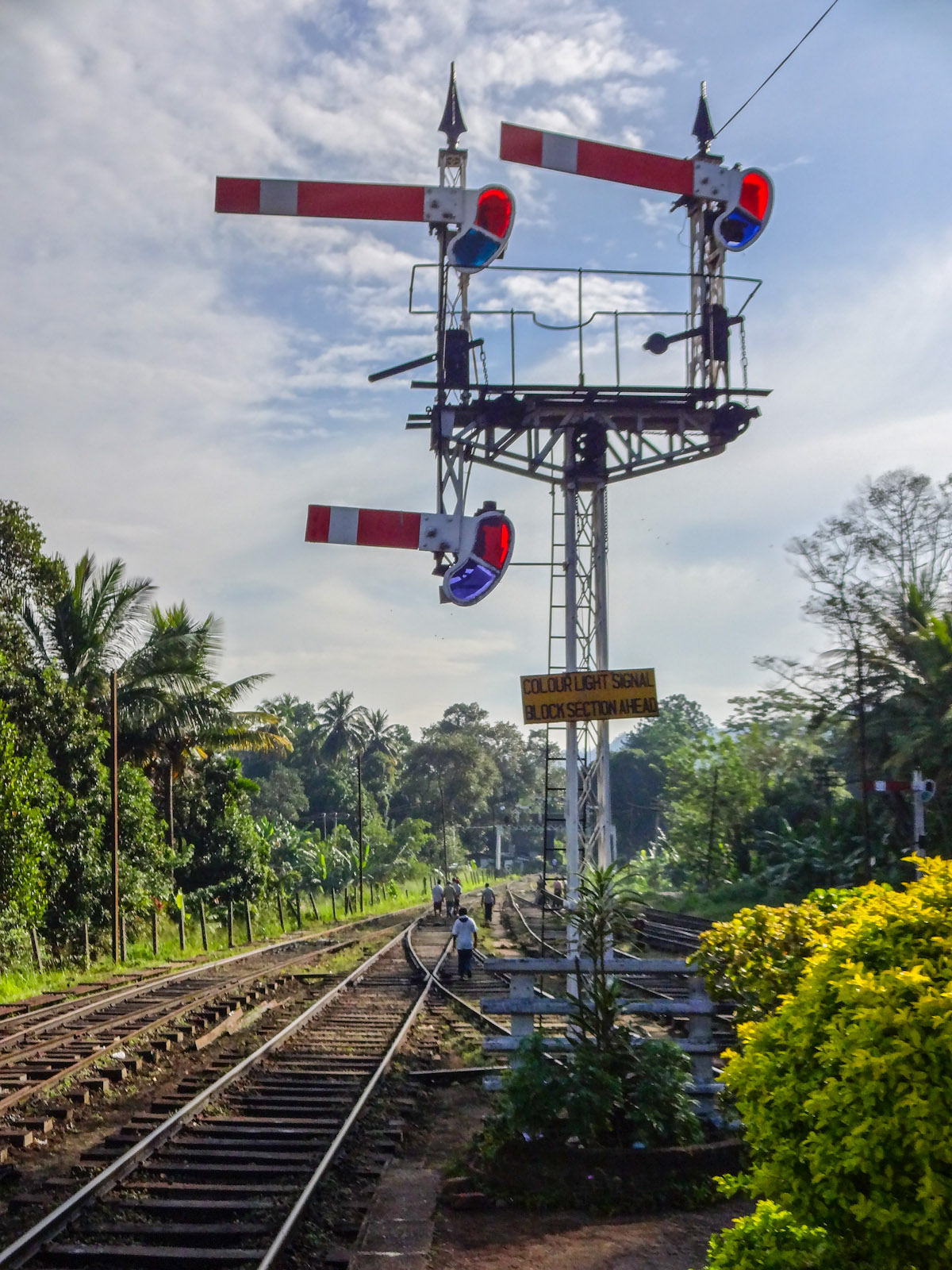sri-lankan-train-signals
