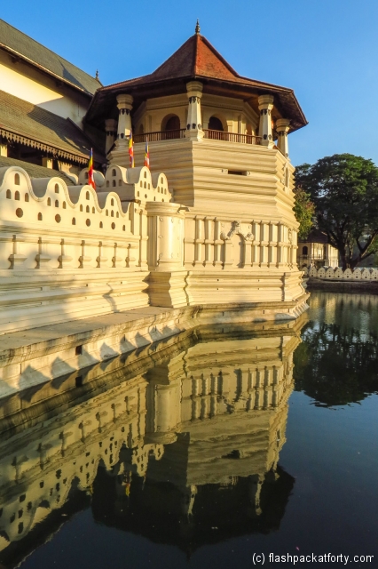 temple-of-the-tooth-moat-reflection