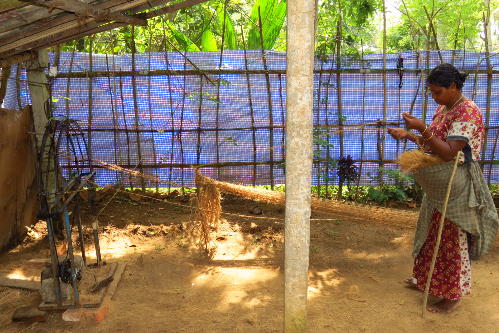 coir-rope-productions-kerala-backwaters
