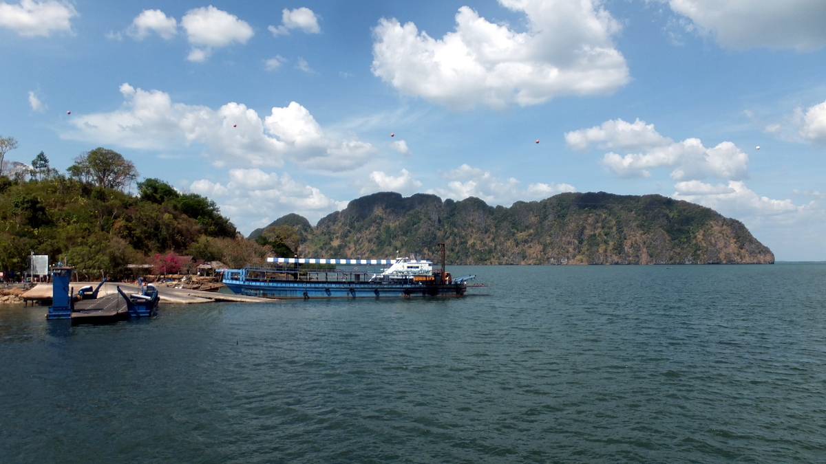 Ko Lanta Ferry