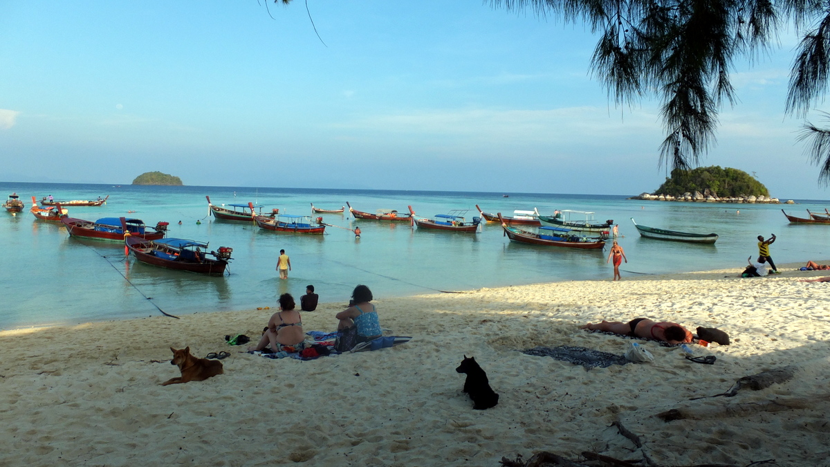 sunrise beach ko lipe.JPG