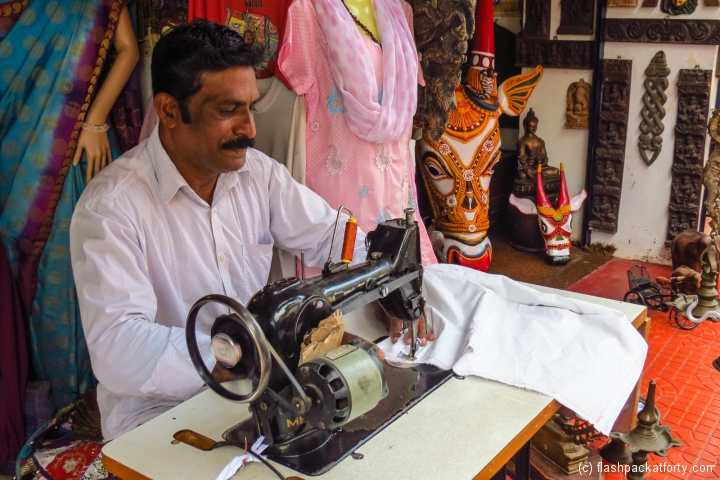 fabrix-parcel-bag-being-made-fort-kochi