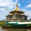 sampan-and-state-parliament-building-kuching