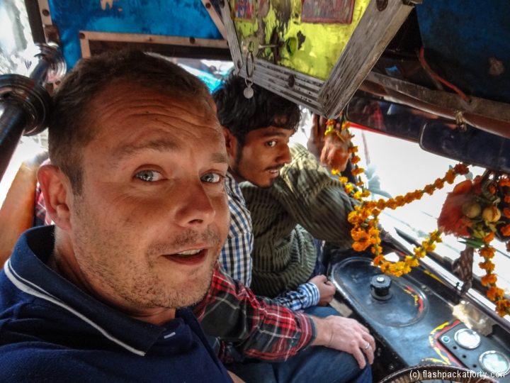 shared-auto-ride-lucknow