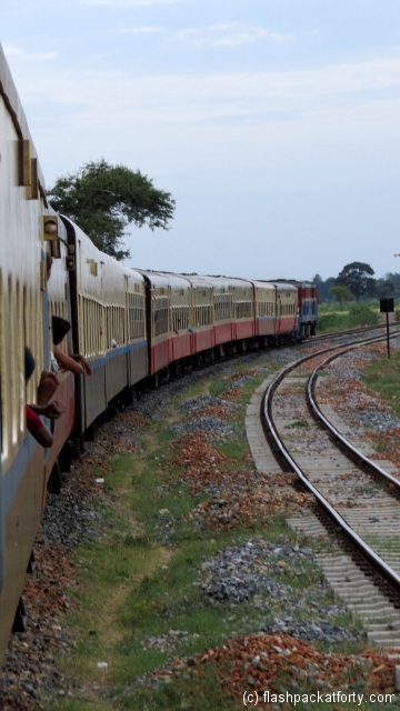 yangon-mandalay-train-carriages
