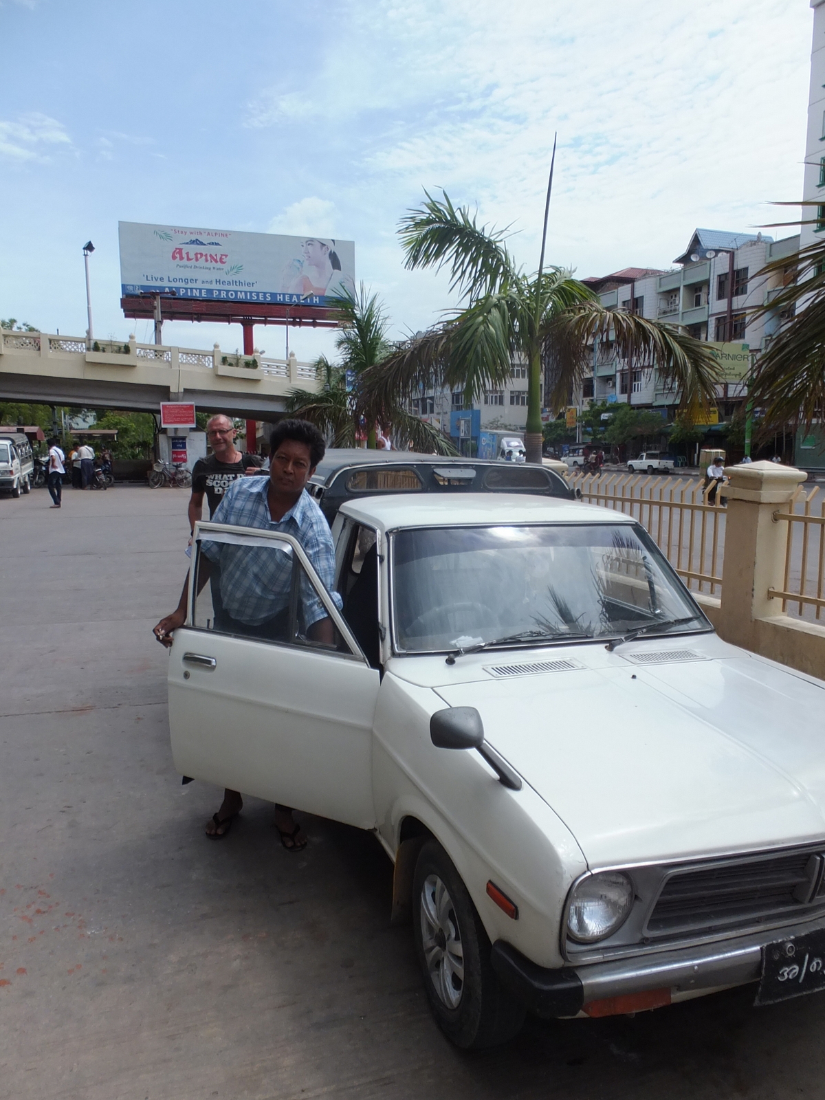 mandalay-pick-up-taxi