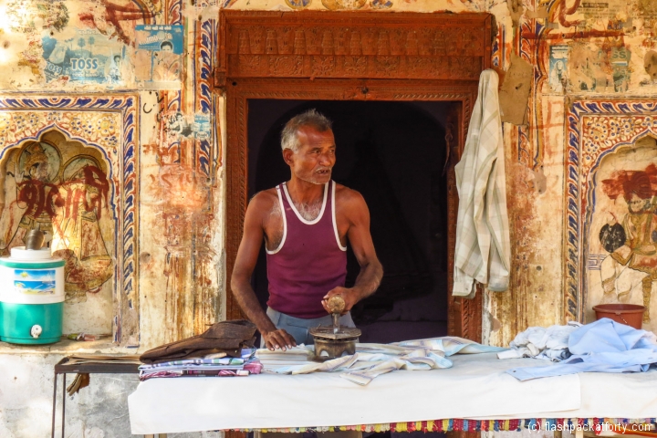 ironing-mandawa-man