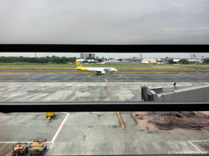 cebu-pacific-plane-manila-airport