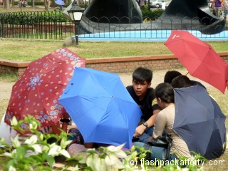 shadeseekers-rizal-park-manila