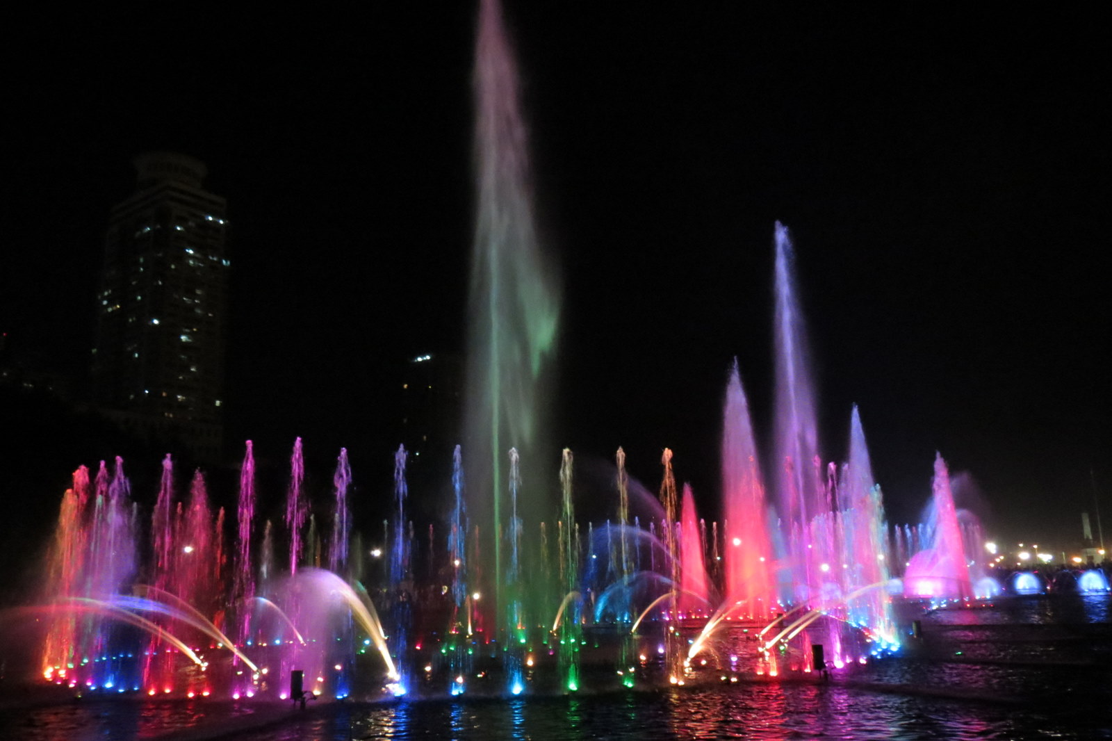fountain-show-rizal-park