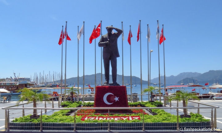 ataturk-statue-marmaris