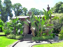 cottage-fitzroy-park