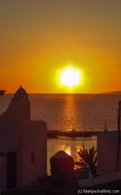 mykonos-sunset-from-hotel-ledra