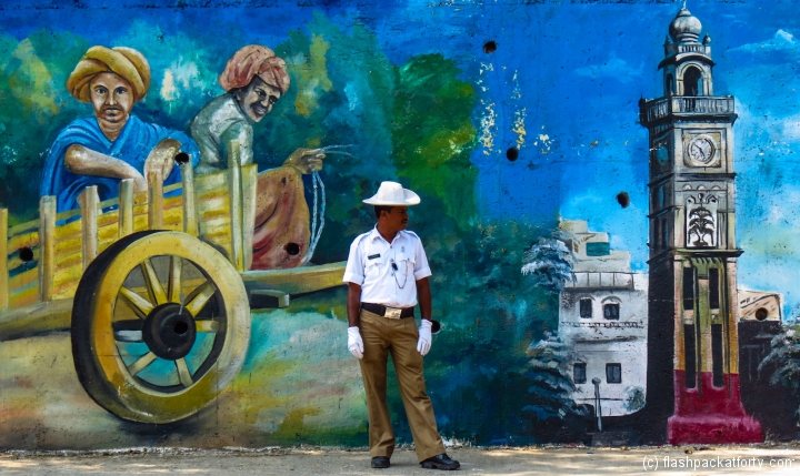 mural-and-poiceman-mysore