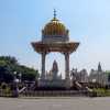 roundabout-statue-mysore