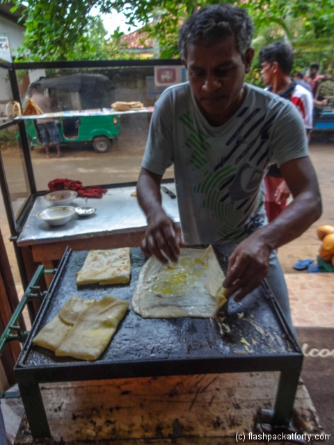 egg-roti-being-prepared