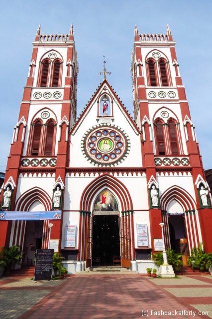 sacred-heart-church-pondicherry