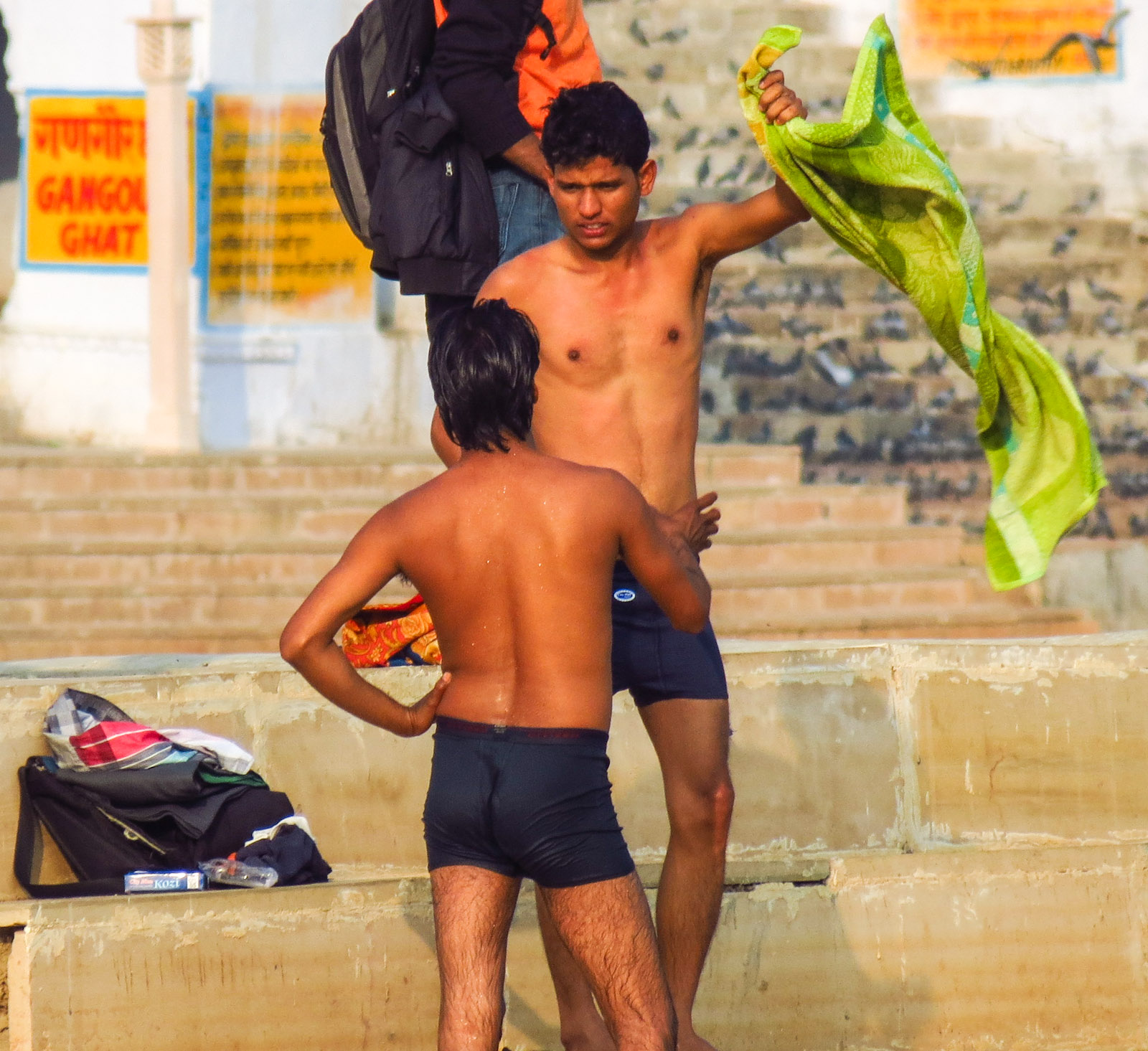 pushkar-bathers-india